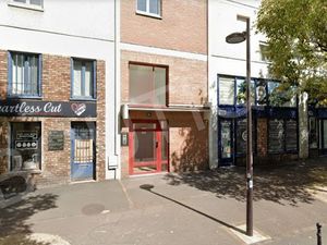 Boutique 61 m² IVRY SUR SEINE