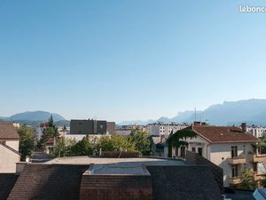 2 piéces + cuisine à Saint Martin d'Hères