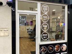 Local coiffure 35m2 ACHERES