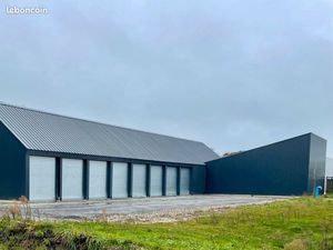 Garage 30 m² Sécurisé et Accessible 24/7