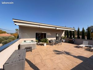 Magnifique Rooftop  dans un quartier résidentiel et verdoyant niché dans une impasse