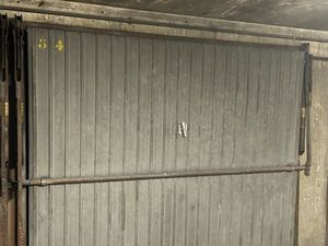 Box fermé dans résidence sécurisée