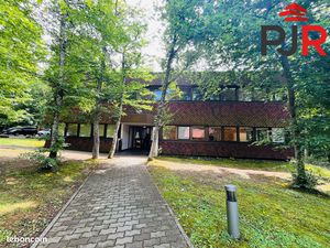Bureaux 47 m² Vandoeuvre-lès-Nancy