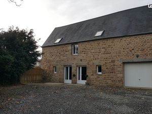 Jolie maison près de Ducey à louer au 20 janvier