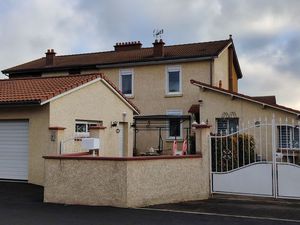 Maison 1 étage avec Garage 36m² + possibilité de garer 3 voitures