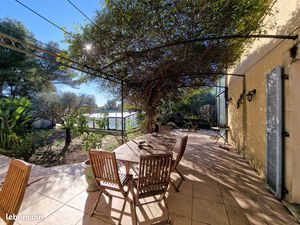 Maison plain pied quartier hopital