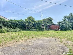 Terrain 3 164 m² Rochefort