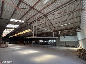 Bureaux 1380 m² Fleury-sur-Andelle