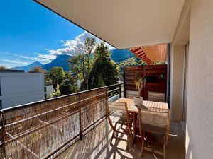 T3 lumineux avec balcon plein sud  vue dégagée et garage fermé