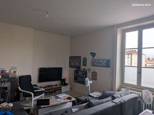 Superbe T3 Meublé 90m² – Cuisine Moderne & Bureau – Montferrand