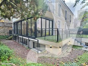 Bureaux 320 m² Saint-Mandé