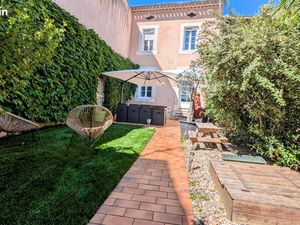 Maison 11 pièces 161 m²