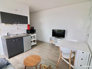Studio 1 pièce 17 m²