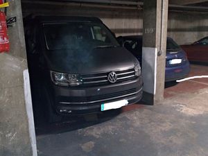 Grand parking 14 5 m² Paris 13 métro Chevaleret