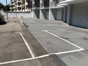 Place de parking - Ammidonniers