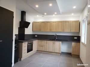 A louer Maison lumineuse complètement rénovée à Belleville-sur-Loire  tout confort  3 cham