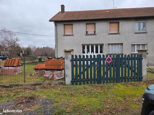 Maison 7 pièces – 107m2 – terrain 1409m2 + beaux volumes à découvrir sans tarder