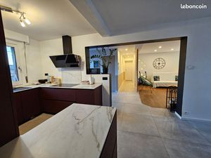 Maison de ville double garage 186m²