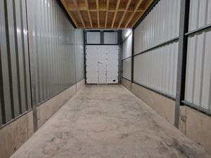 Garage/box 40m² Conlie