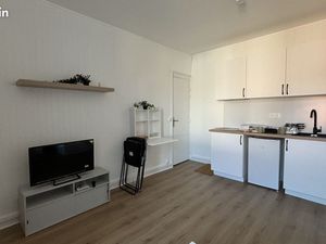 Studio 1 pièce 17 m²