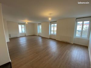Location Appartement Ambérieu en Bugey -Hyper centre - 110m2 - 2ième étage