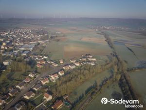 Terrains CHATEAU SALINS