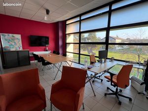 ◊ Local professionnel 82 m² – Très bon état - Gouraud Soissons