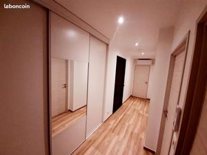 Maison de plain-pied avec jardin - Idron