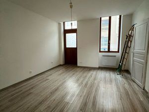 T1 proche facs Dijon