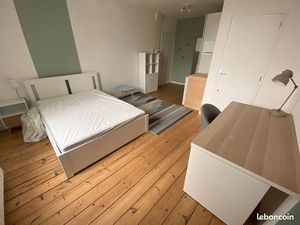 Studio 1 pièce 25 m²