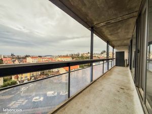 ◊ T2 de 38m² Chamalières avec vue sur la Cathédrale + Terrasse de 12m²