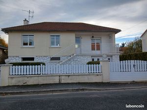 Maison sur sous-sol type 4 sans travaux  très bien pour du locatif
