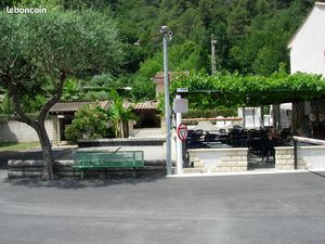 Location gérance  snack  restaurant  épicerie  dépôt de pain dans camping familial