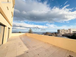 Appartement 4 pièces 97 m²