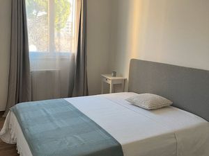 Grand T2 refait à neuf