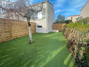 T1 bis meublé 30 m² avec jardin privatif 40m2 et entrée indépendante – Quartier du Bourg-s