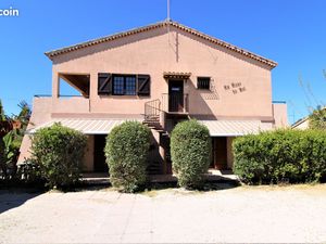 Appartement 120 m2 en rez de jardin + terrasse à 150 m de la plage de la Bergerie