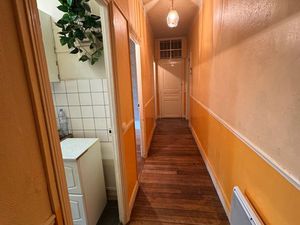 F3 à 500m du métro Basilique de St Denis