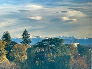 Appartement T3 80m2 - Lumineux  terrasse vue Pyrénées et parkings