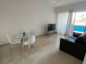 68 m2 - Grand 2 pièces - Traversant -Piol/Parc Impérial