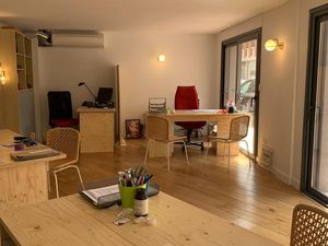 Bureau / local commercial 38 m²