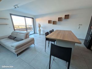 Grand T2 de Standing à Argonay + Garage motorisé – Dernier étage – 63 m² au sol