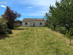 Maison récente 3 chambres au calme hors lotissement