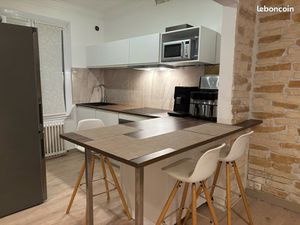 Maison de ville de 85m2 avec jardin et garage