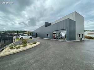 Bureaux ou commerce a louer