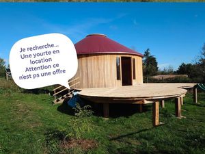 Recherche yourte en location proche auch