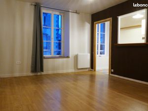 Grand T2 centre ville entre gare et Cathedrale