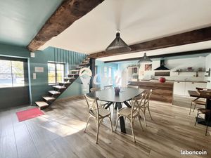 Maison 5 pièces 153 m²