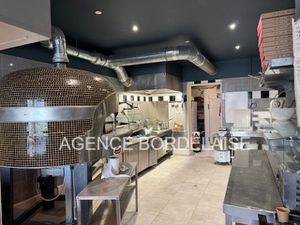 Ornano  Pizzeria d'environ 60 m²