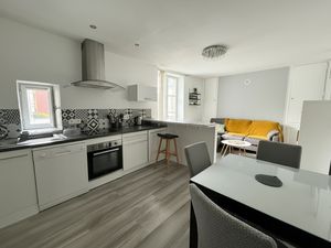 T2 rénové idéalement situé